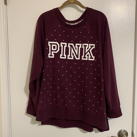 Maroon sweater - Picture 1 of 4